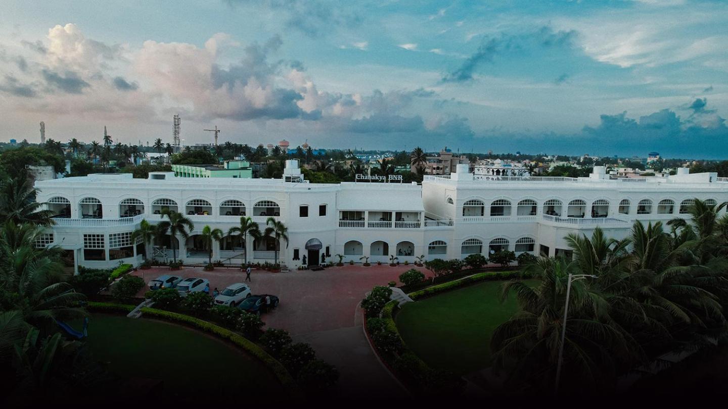 Chanakya Bnr Hotel Puri Exteriör bild