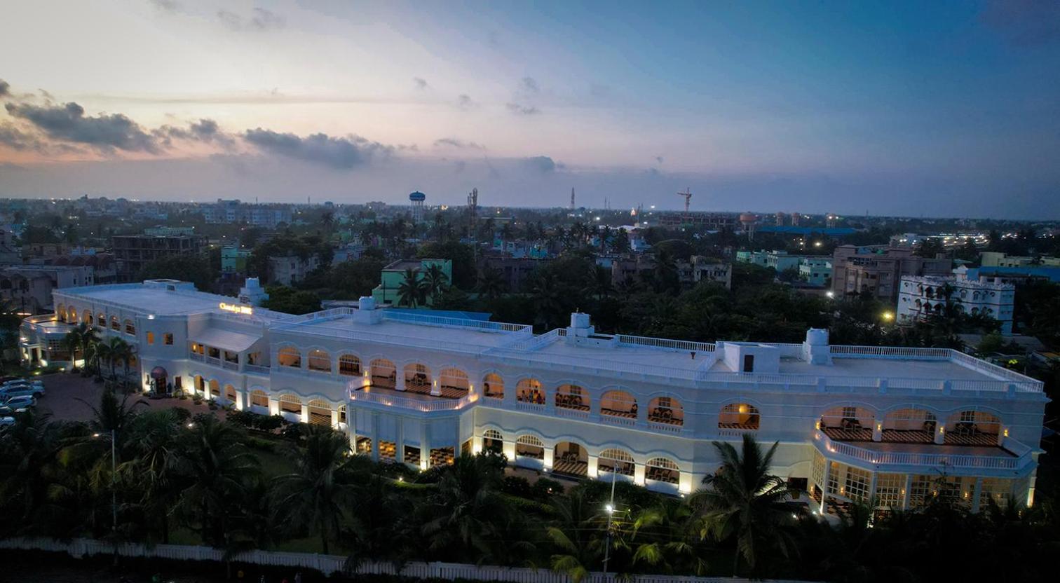 Chanakya Bnr Hotel Puri Exteriör bild
